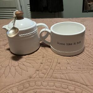 NWT Mud Pie Individual Stoneware Teapot With Lid With Cup Set